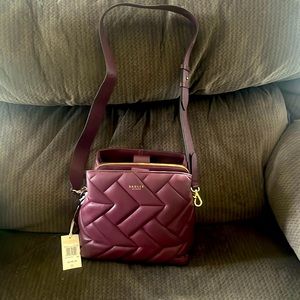 Brand new Radley London Dark Red Duke Place Quilt crossbody, medium purse